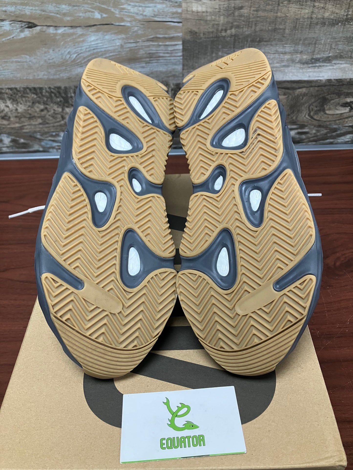 Adidas Yeezy Boost 700 V2 Tephra Size 11