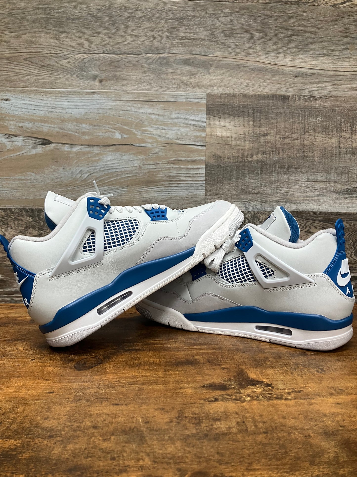 9.5-Air Jordan 4 Military Blue