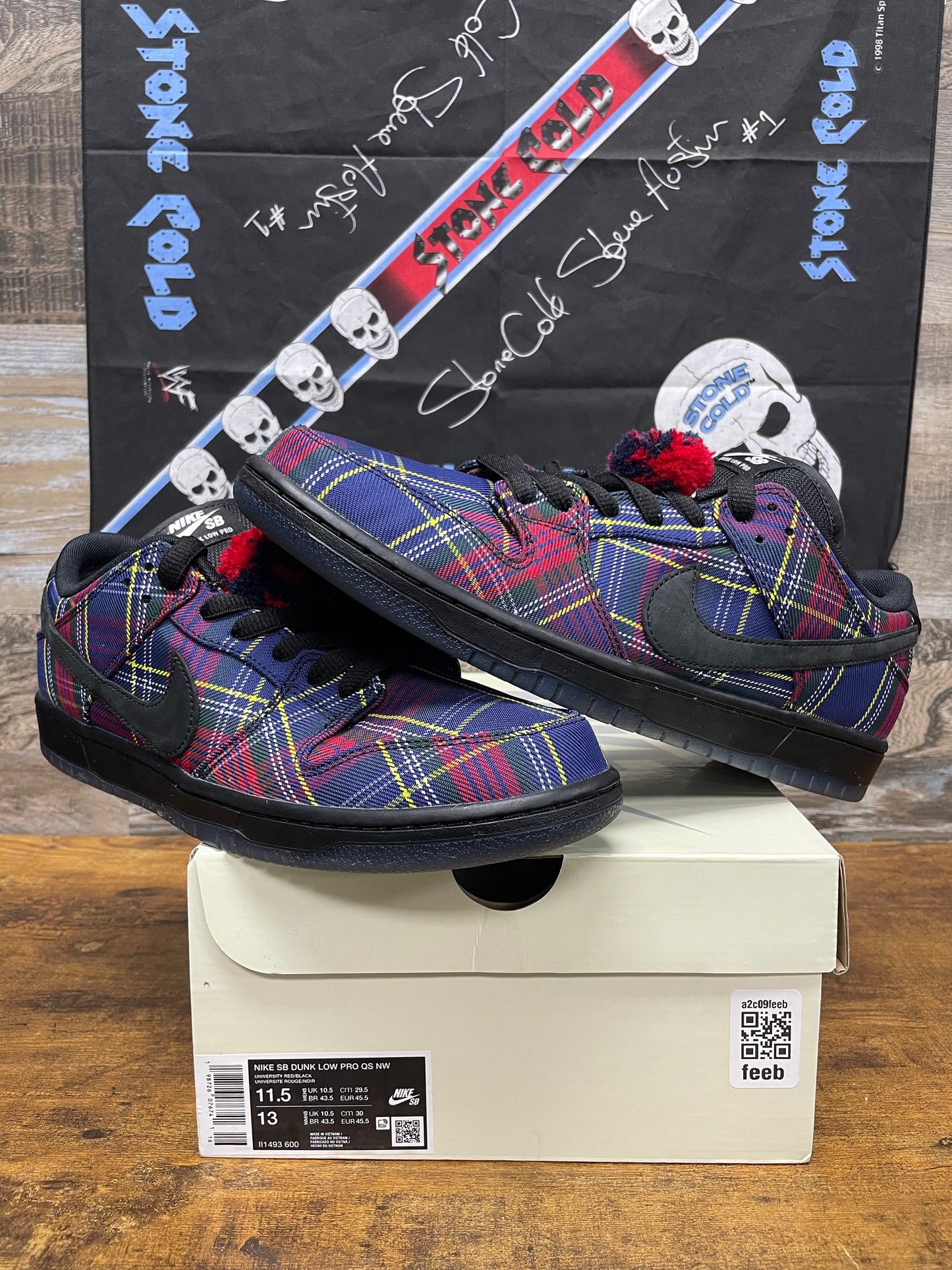 11.5-Nardwuar Nike SB Dunk Low Tam O’ Shanter Hat