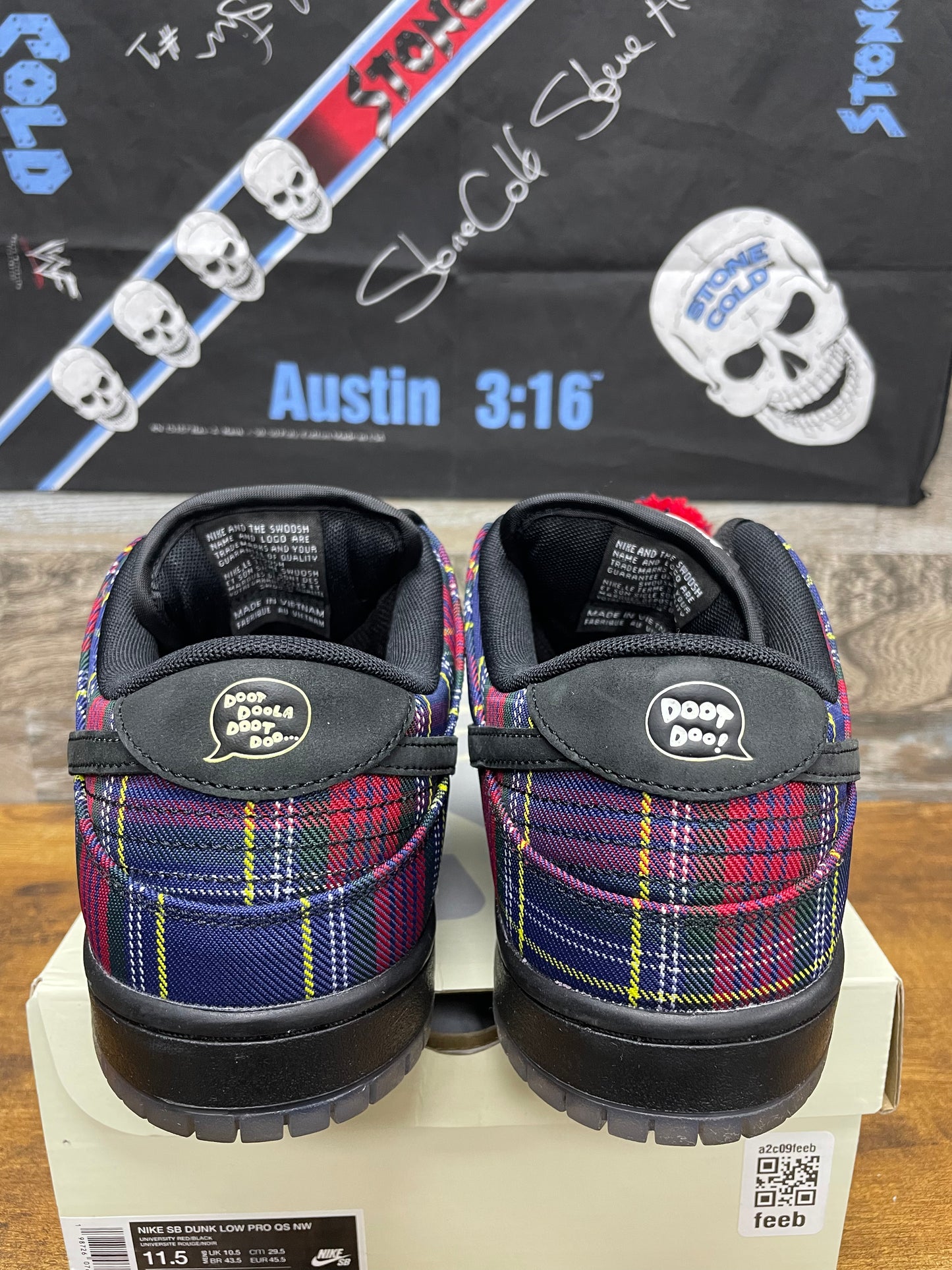11.5-Nardwuar Nike SB Dunk Low Tam O’ Shanter Hat