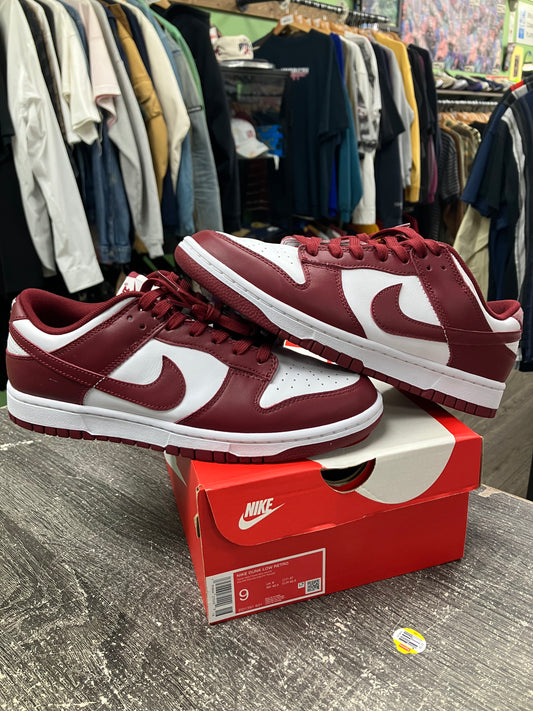 9-Nike Dunk Low Team Red