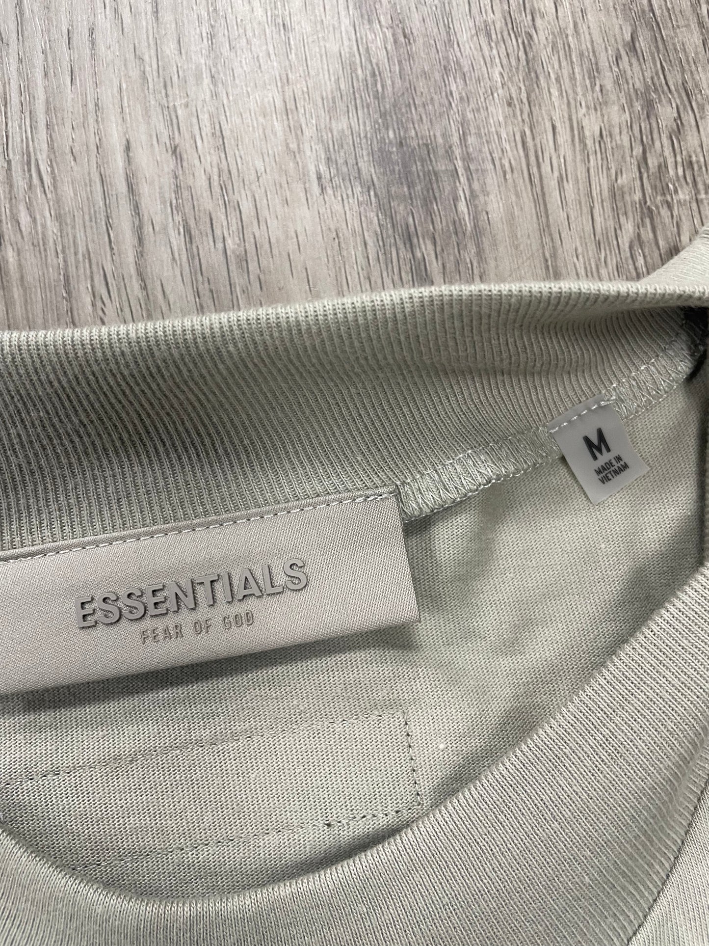 M-Fear of God Essentials Seal Grey Tee