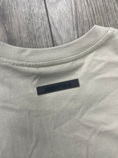 M-Fear of God Essentials Light Heather Oatmeal Tee