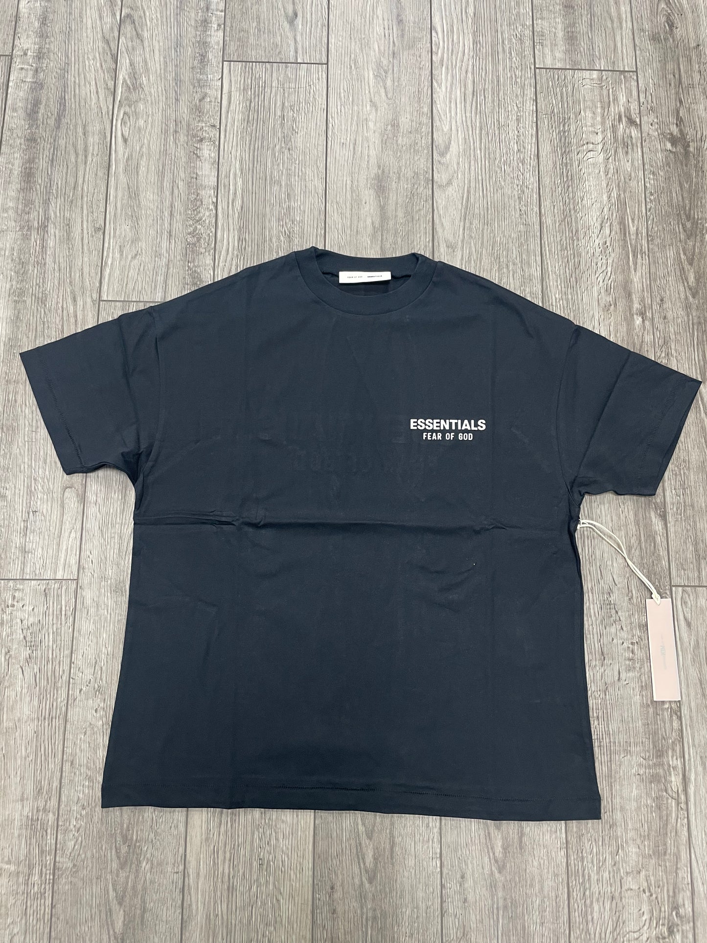 XS-Fear of God Essentials Jet Black Tee