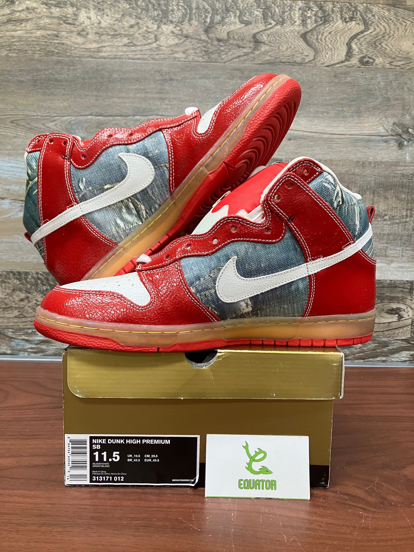 Nike SB Dunk High Shoe Goo Size 11.5