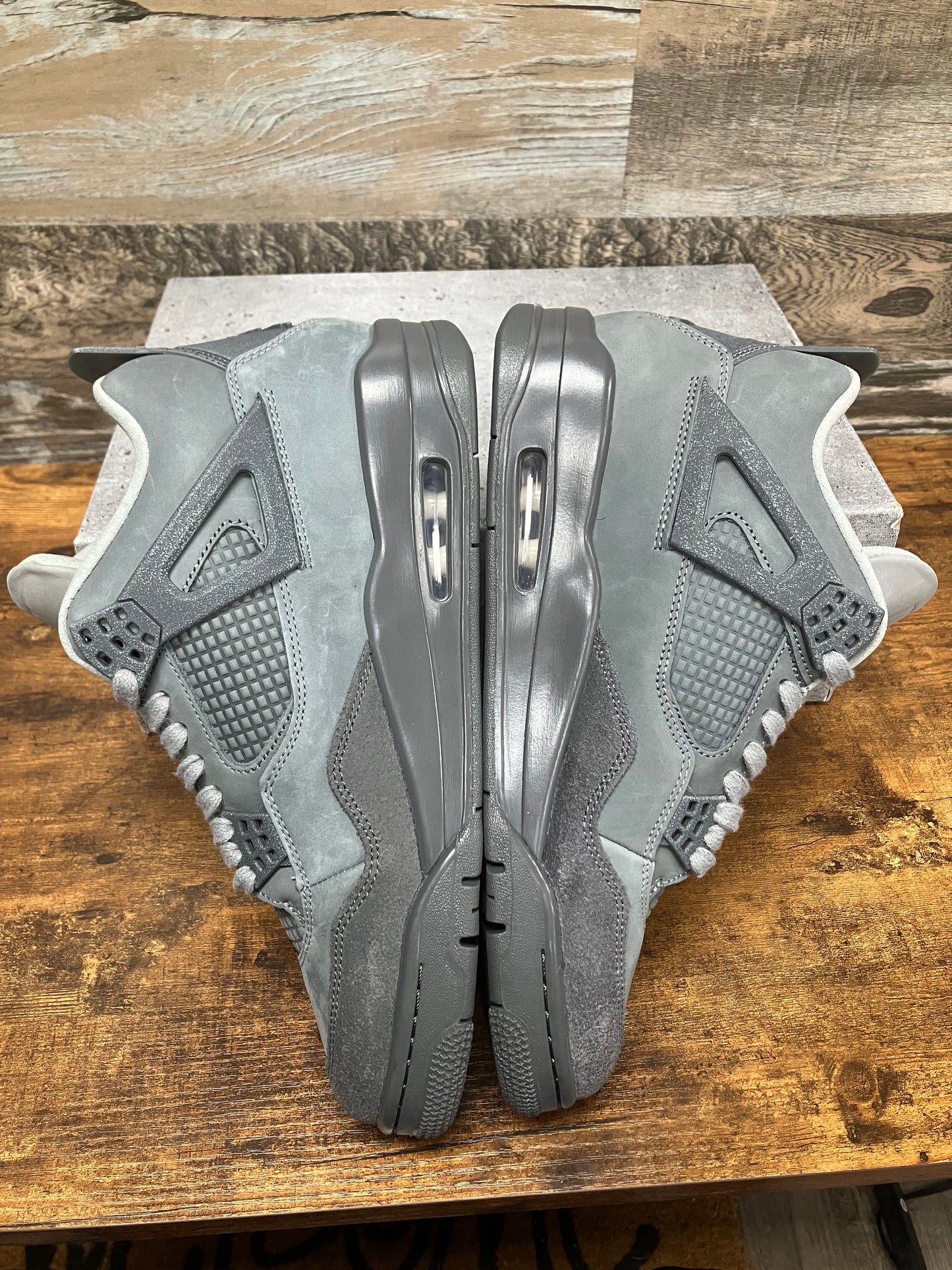 10-Air Jordan 4 Wet Cement