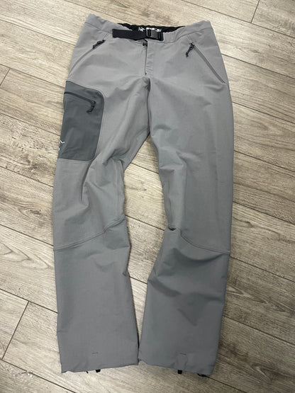 M-Arc’teryx Grey Gamma pants