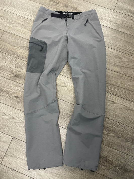 M-Arc’teryx Grey Gamma pants