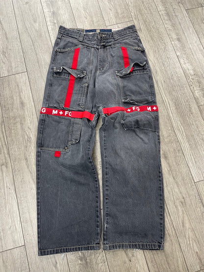 32-Marithé + François Girbaud shuttle cargo denim black jeans