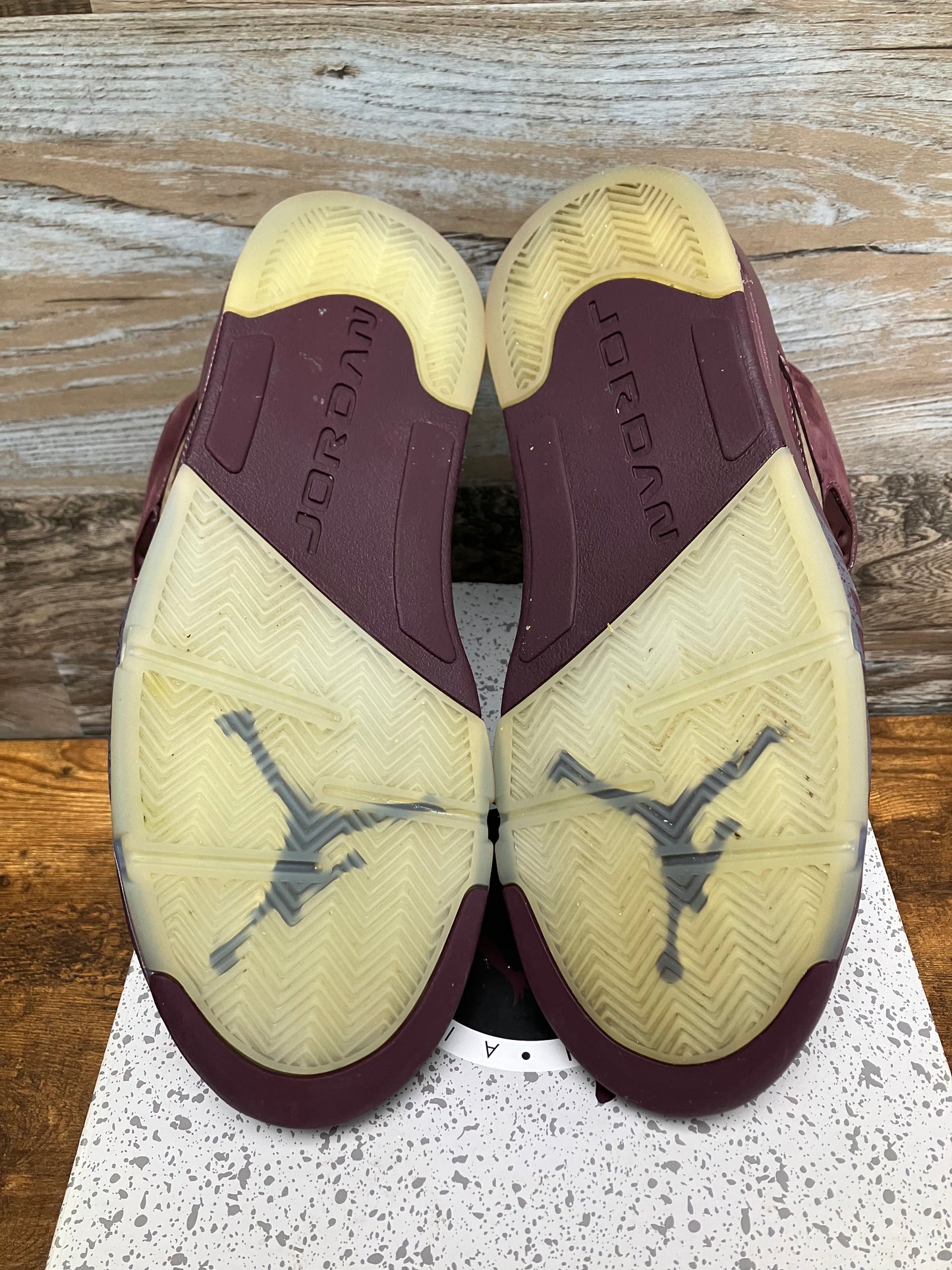 Jordan 5 Retro Burgundy Size 9
