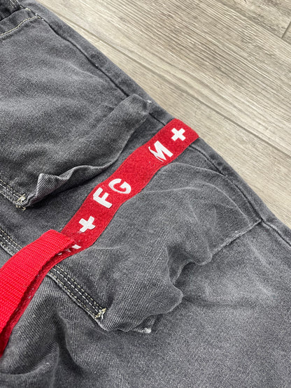 32-Marithé + François Girbaud shuttle cargo denim black jeans