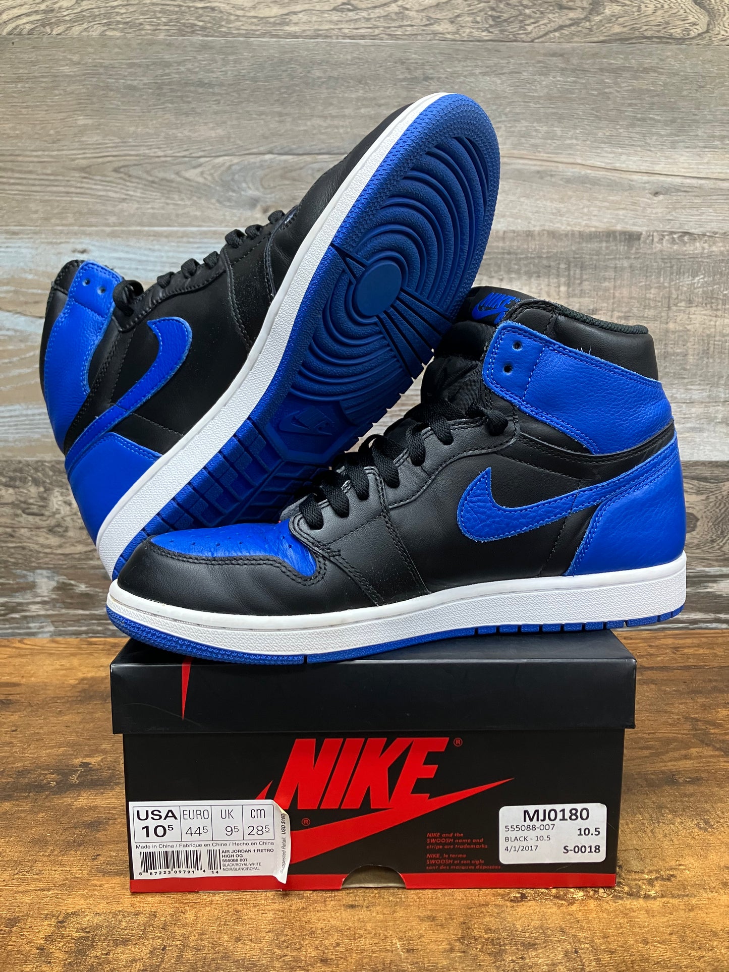 Jordan 1 Retro Royal 2017 Size 10.5