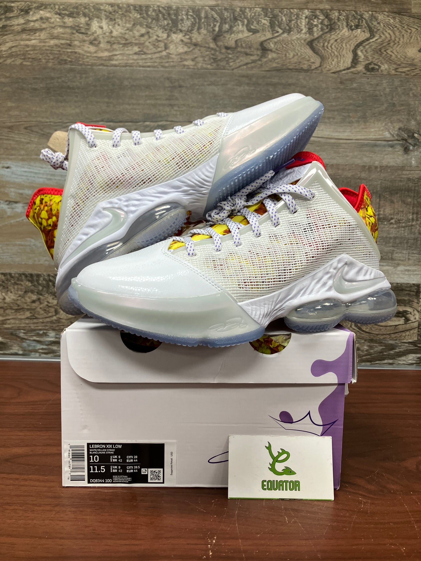 Nike Lebron 19 Low Magic Fruitty Pebbles Size 10