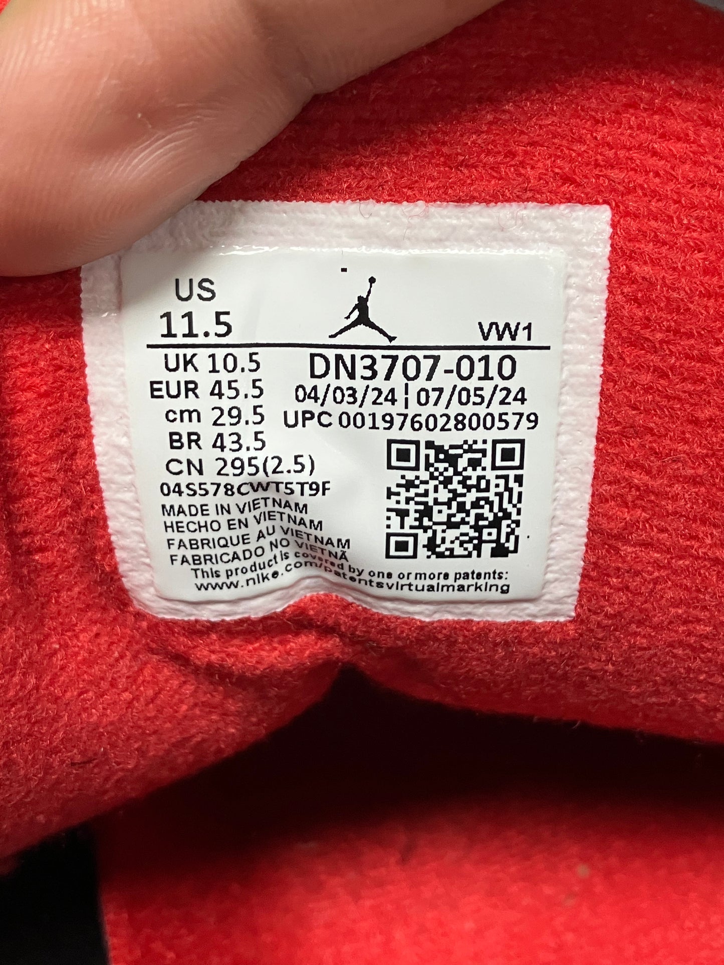 Jordan 3 Retro Black Cement 2025 Size 11.5