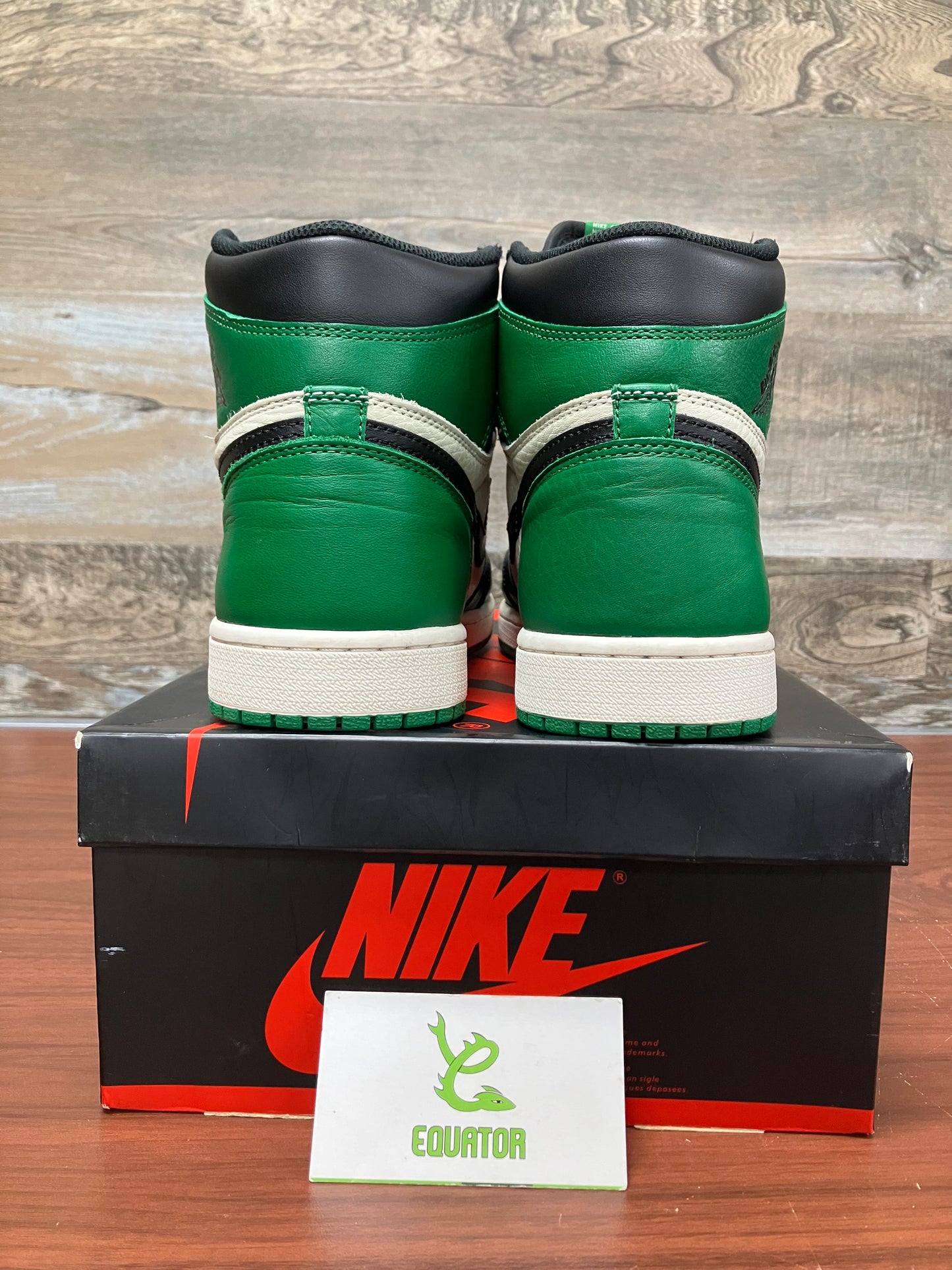 Jordan 1 Retro High Pine Green Size 11.5