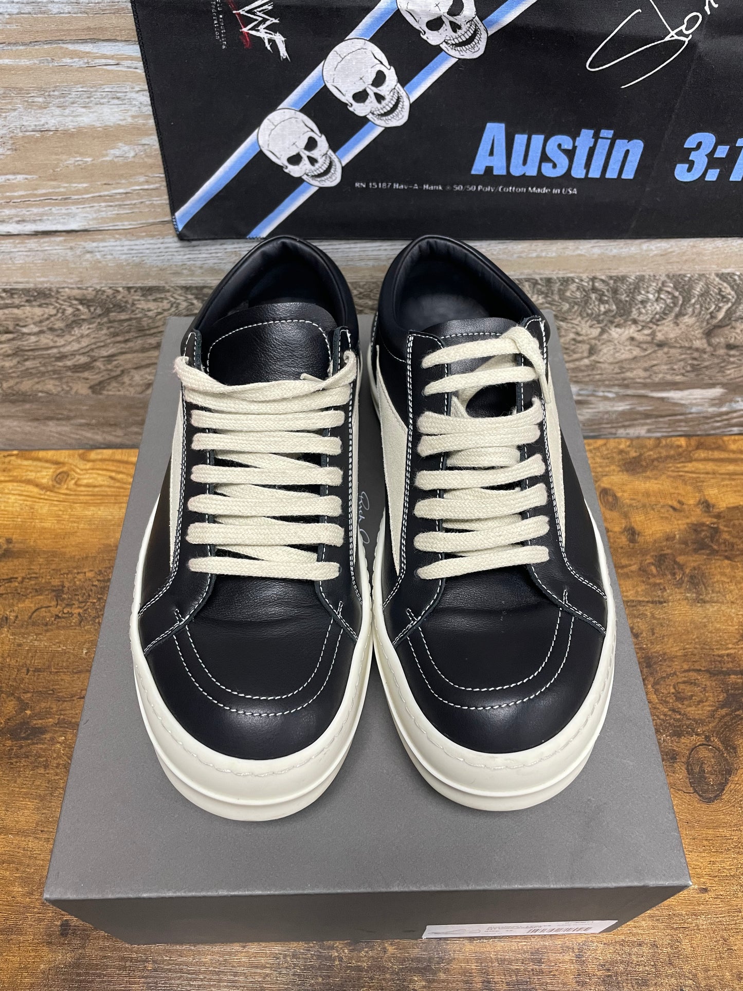 42-Rick Owens Black Vintage Sneakers