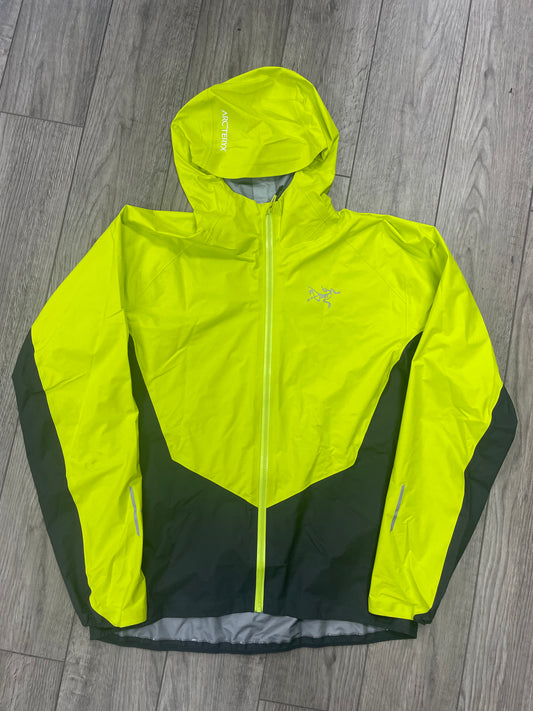 M-Arc’teryx Norvan Sprint/Graphite Shell Jacket