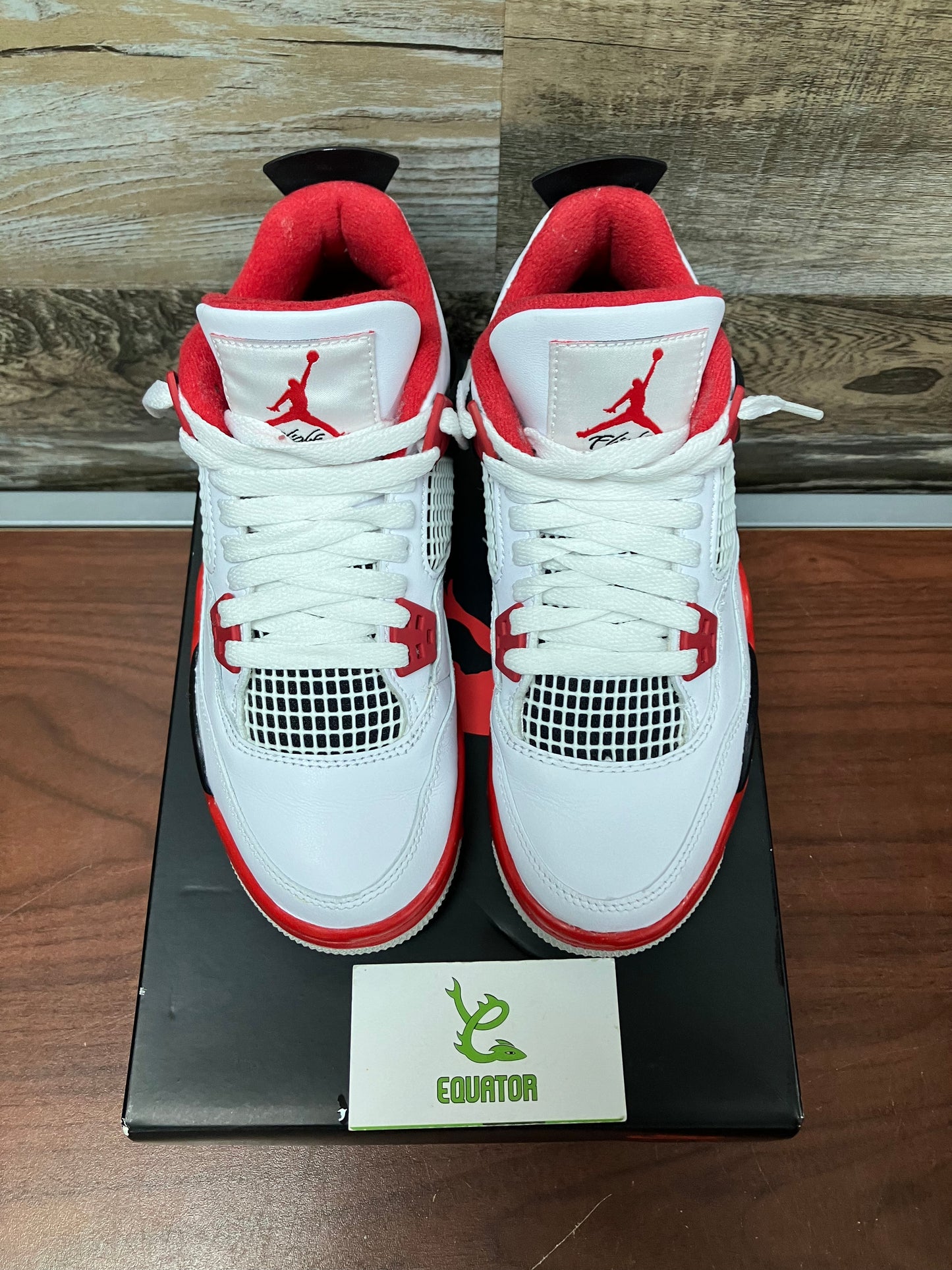 Jordan 4 Retro Fire Red GS Size 4.5Y