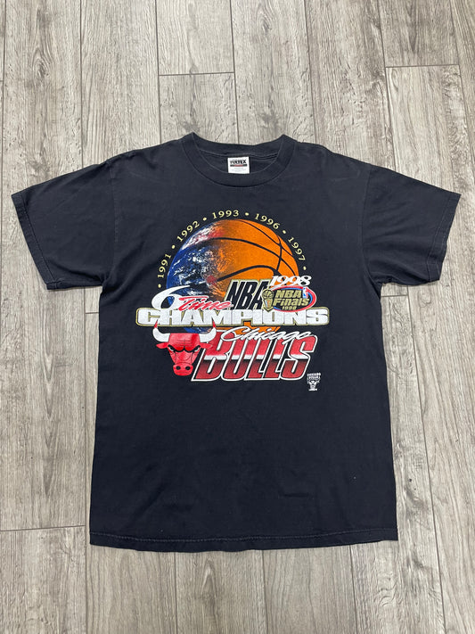 Vintage Chicago Bulls ‘98 NBA Champions Tee-L