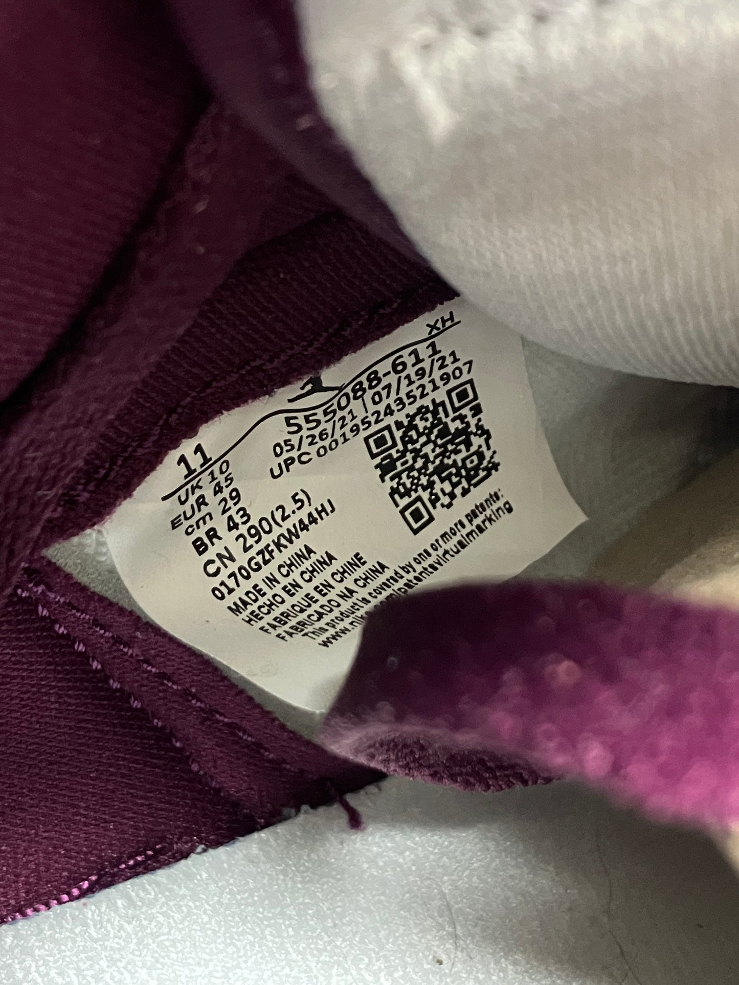 11-Air Jordan 1 High Bordeaux