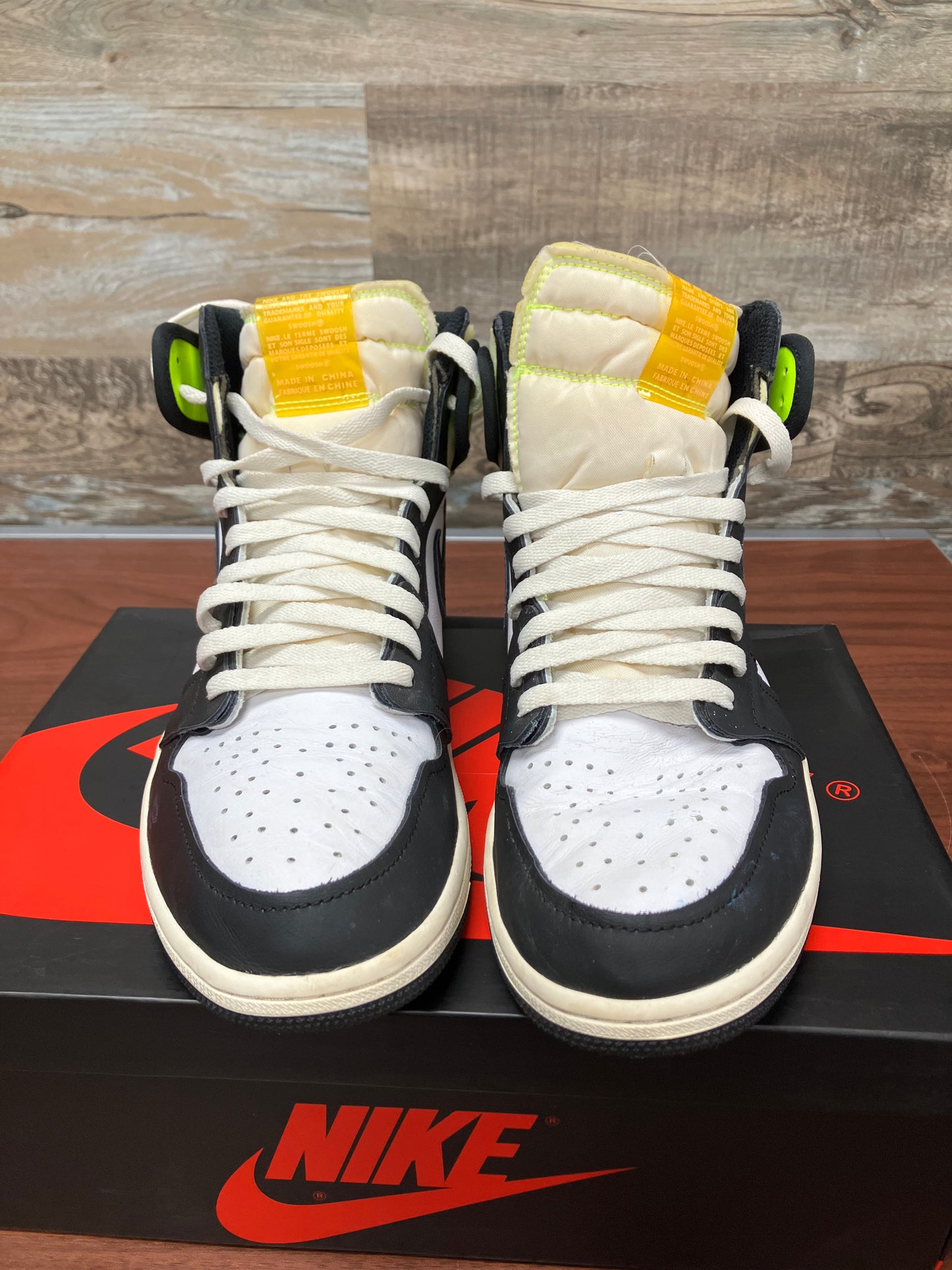 Air Jordan 1 Volt Gold Size 11.5