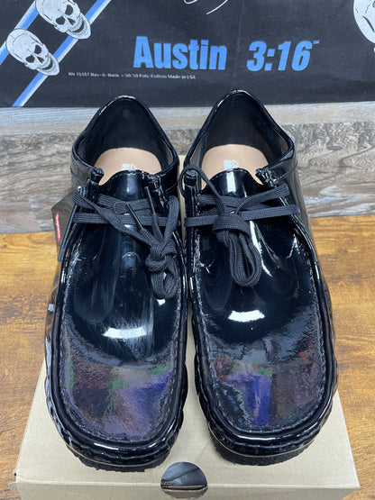 12-Supreme Clarks Wallabee Patent Leather Boot