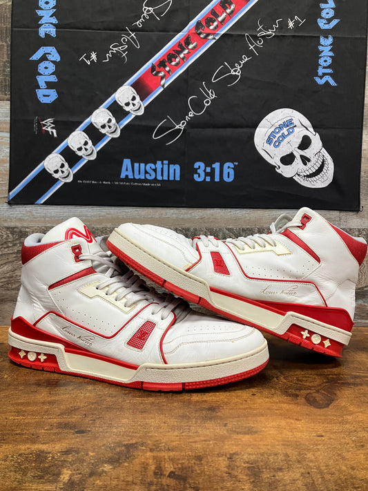 10-Louis Vuitton LV Trainer Sneaker Mid Top