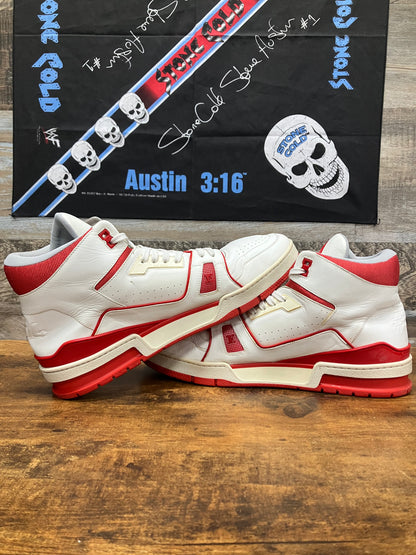 10-Louis Vuitton LV Trainer Sneaker Mid Top