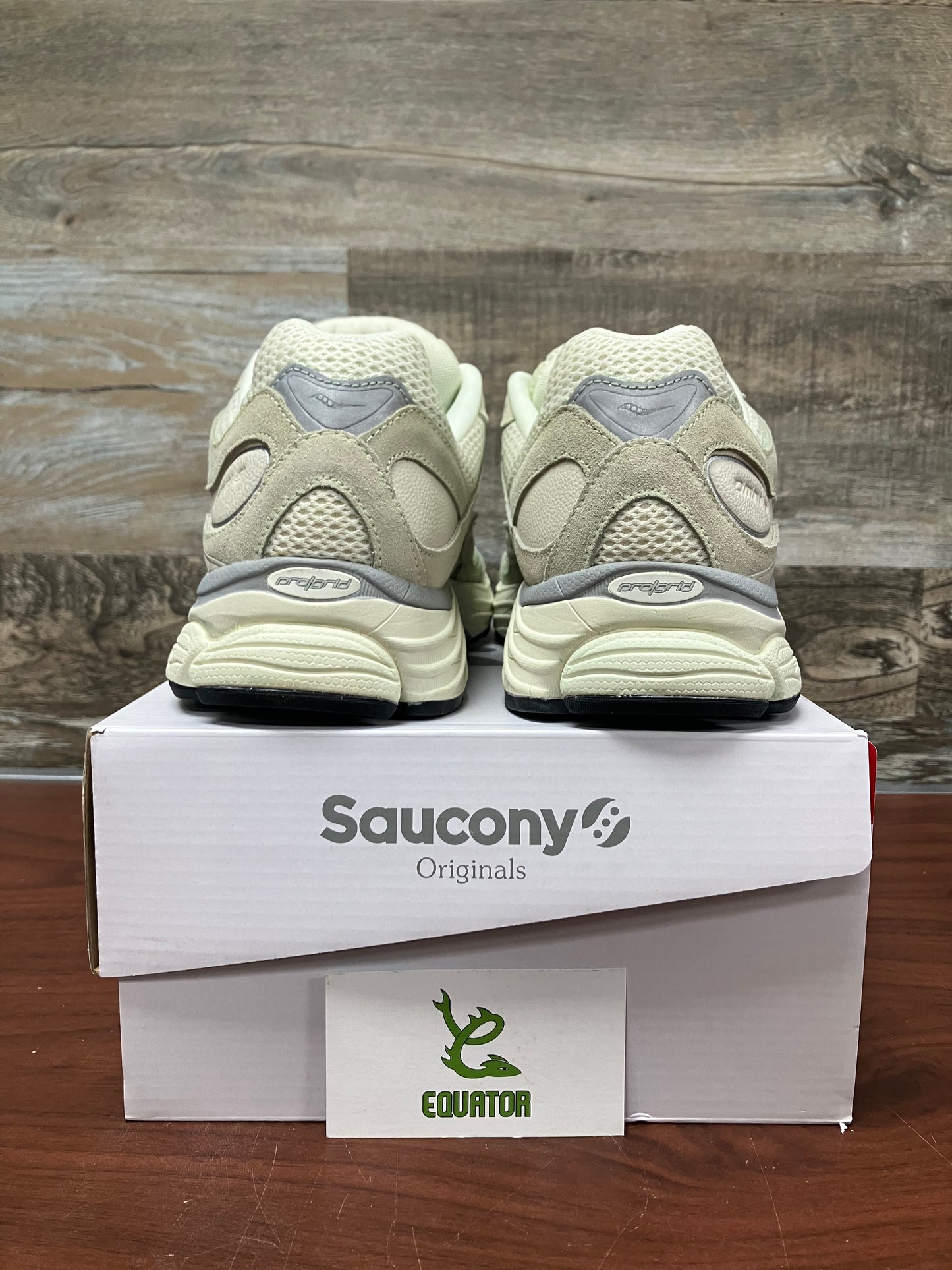 Saucony X The Better Generation Earth Day ProGrid Omni 9 White Size 11.5