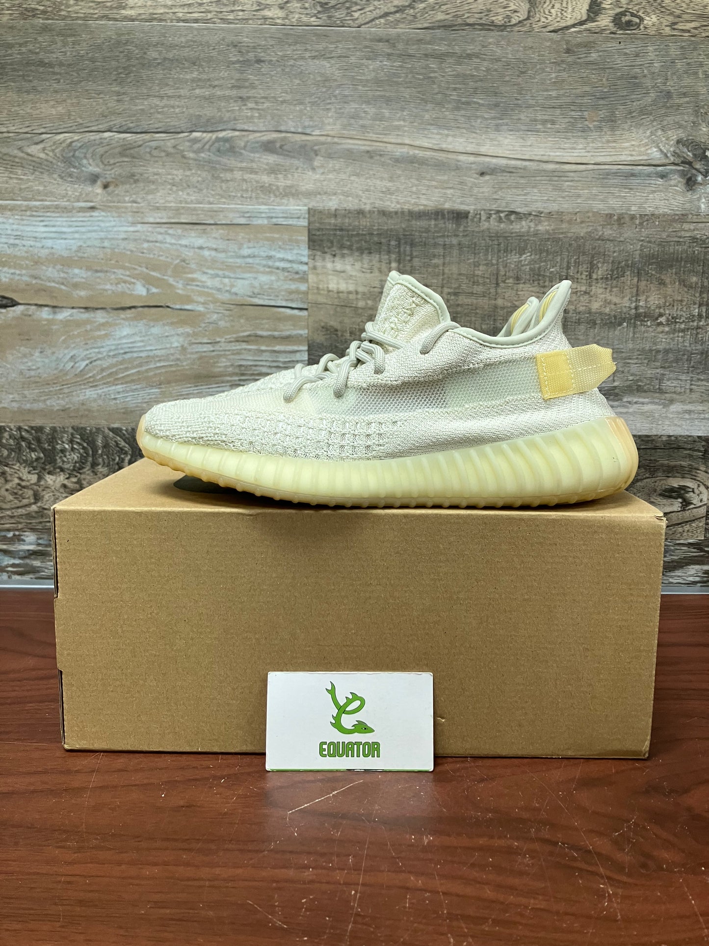 Adidas Yeezy Boost 350 V2 Light Size 8