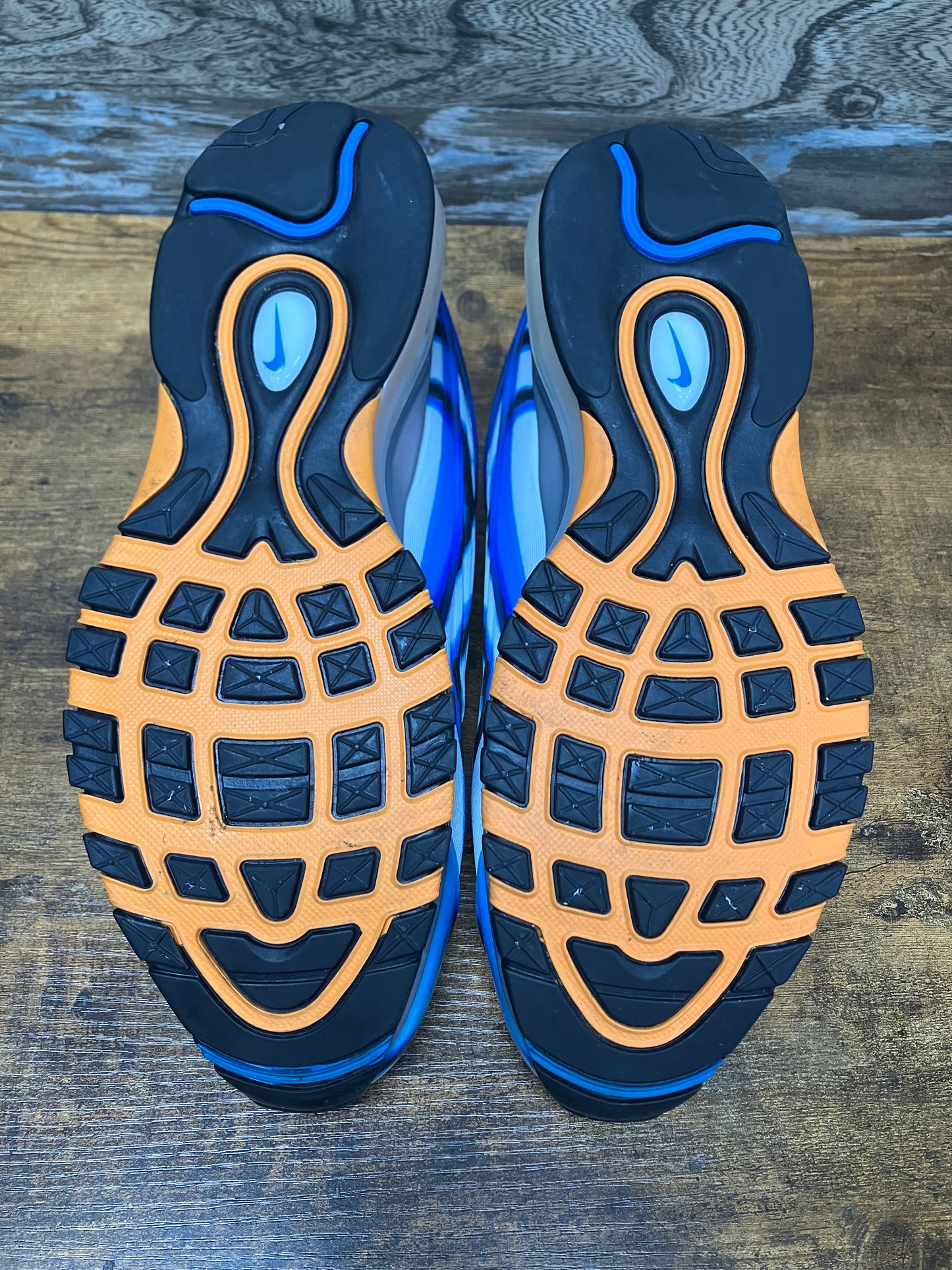 10-Nike Air Max Deluxe Photo Blue