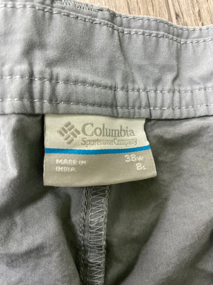 Columbia Greyish-Blue Shorts Size 38