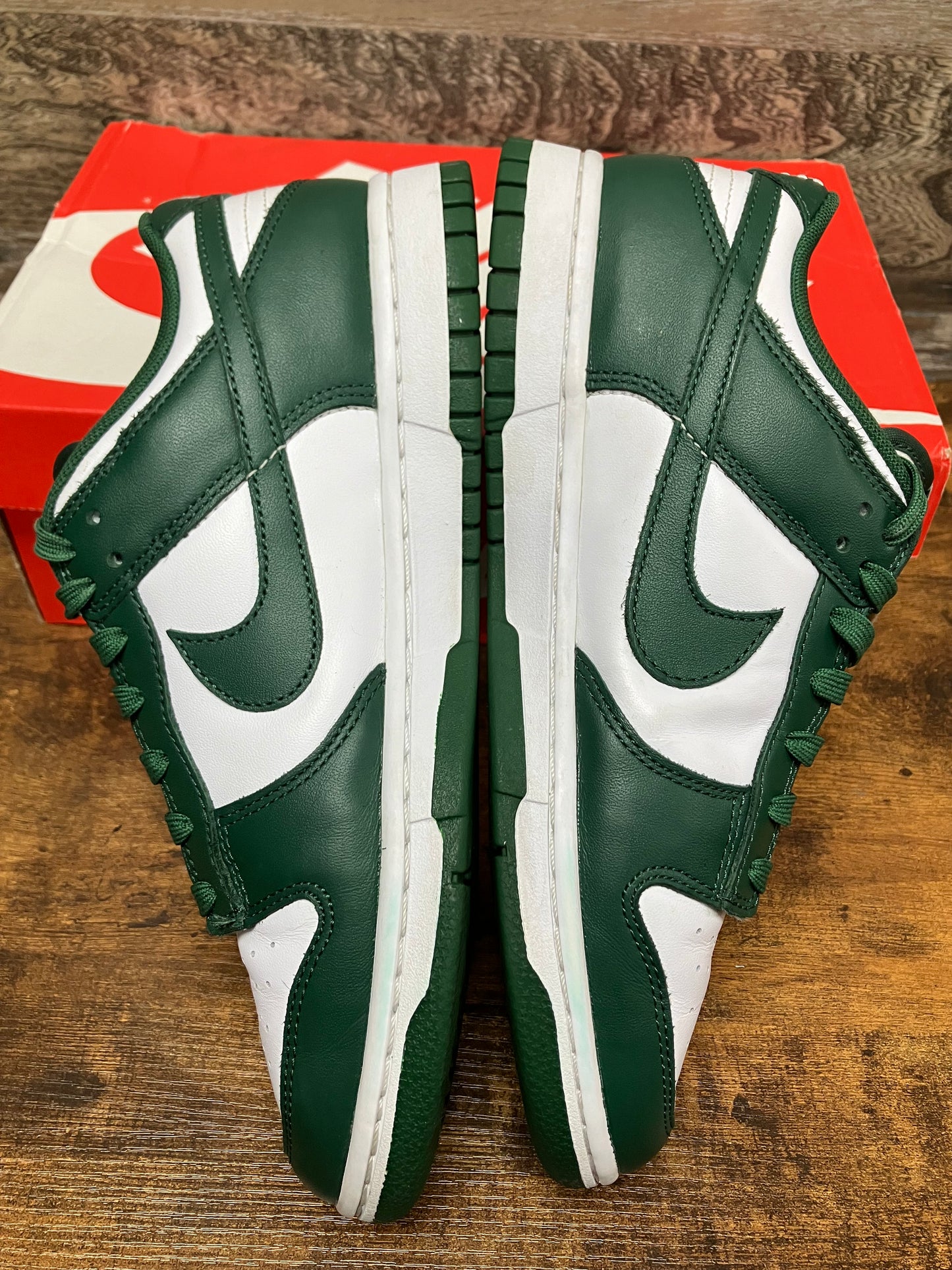 8.5-Nike Dunk Low Michigan State