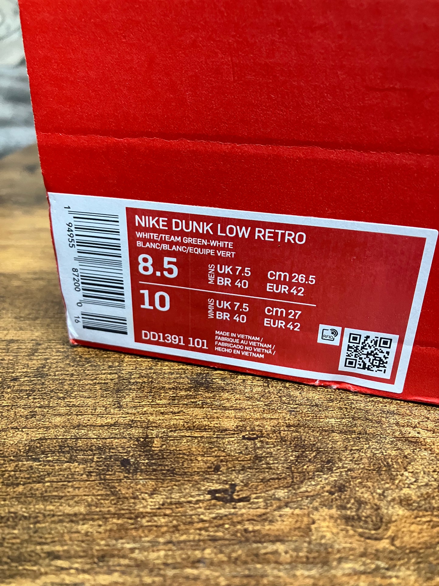 8.5-Nike Dunk Low Michigan State