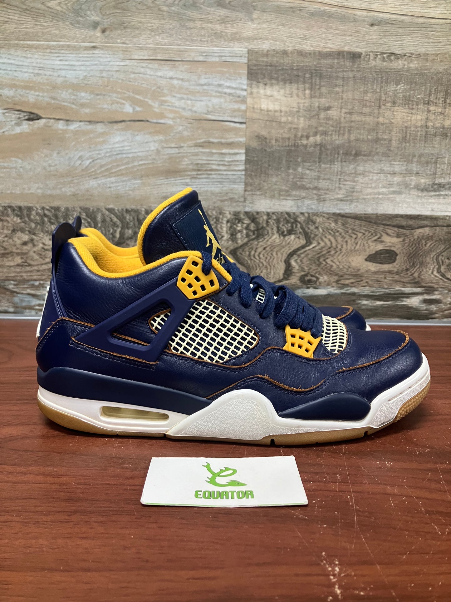 Jordan 4 Retro Dunk From Above Size 9.5