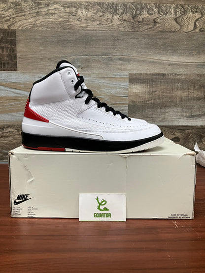 Jordan 2 Retro OG Chicago Size 10.5