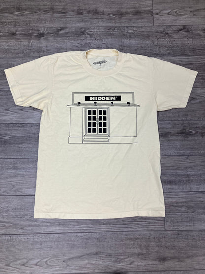 Hidden NY Storefront Tee Size L