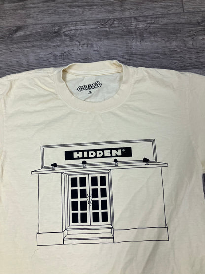 Hidden NY Storefront Tee Size L