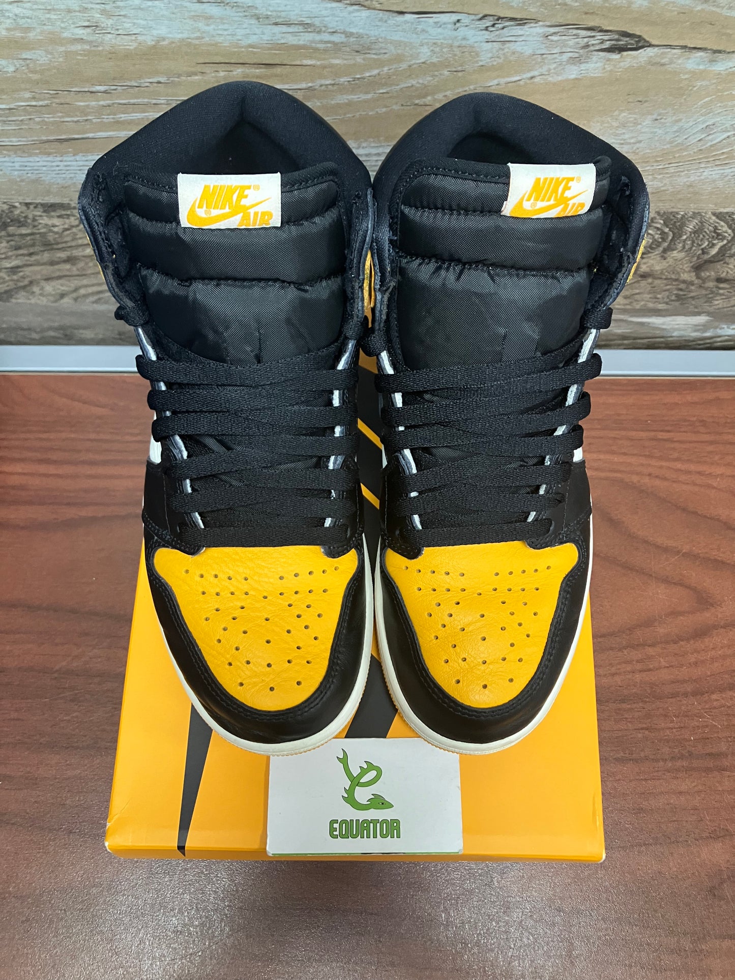 Jordan 1 Retro High OG Taxi Size 9