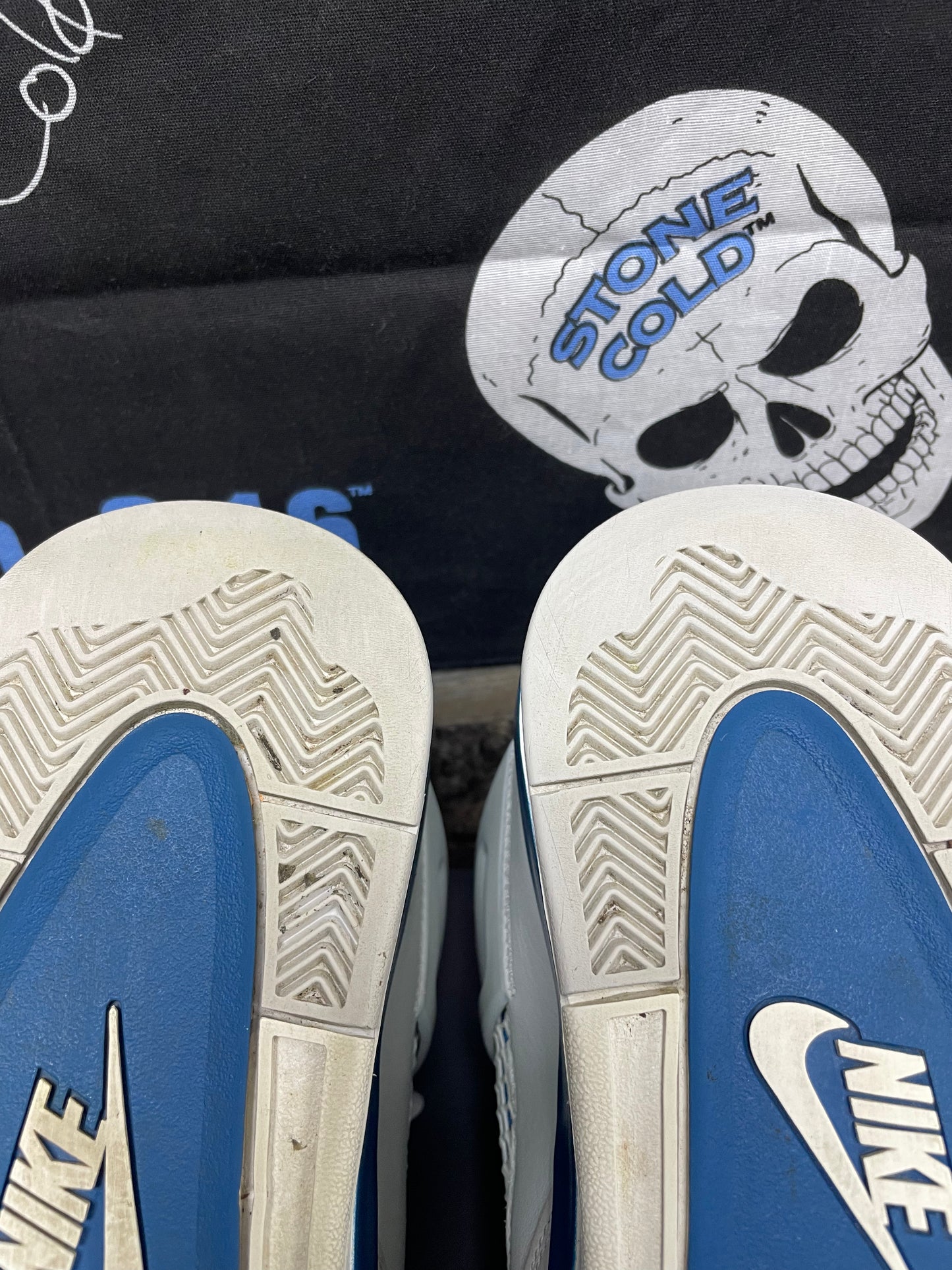 10.5-Jordan 4 Military Blue