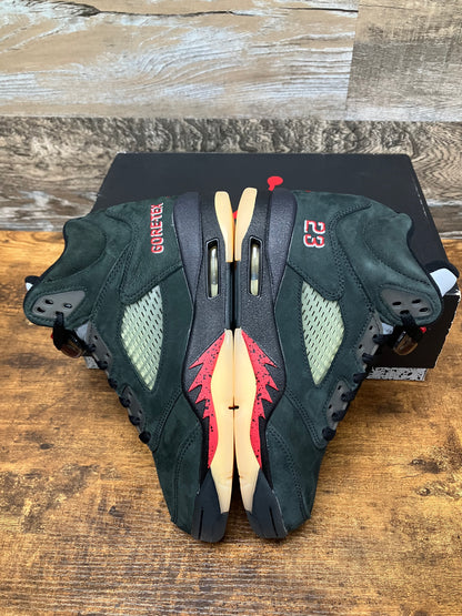 7W/5.5M- Air Jordan 5 GORE-TEX Off-Noir