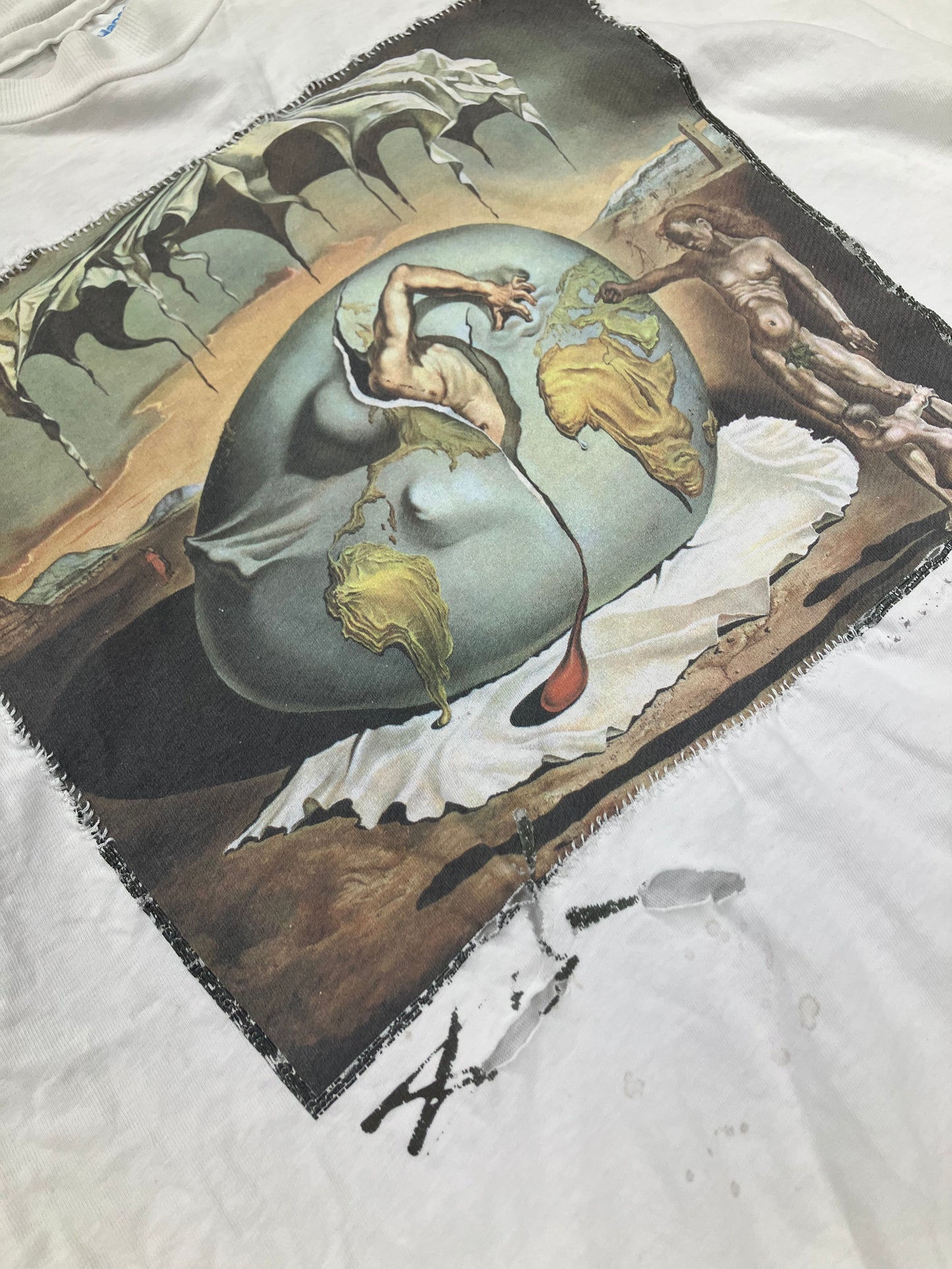 L-Vintage Salvador Dalí “Birth Of The New Man” Tee