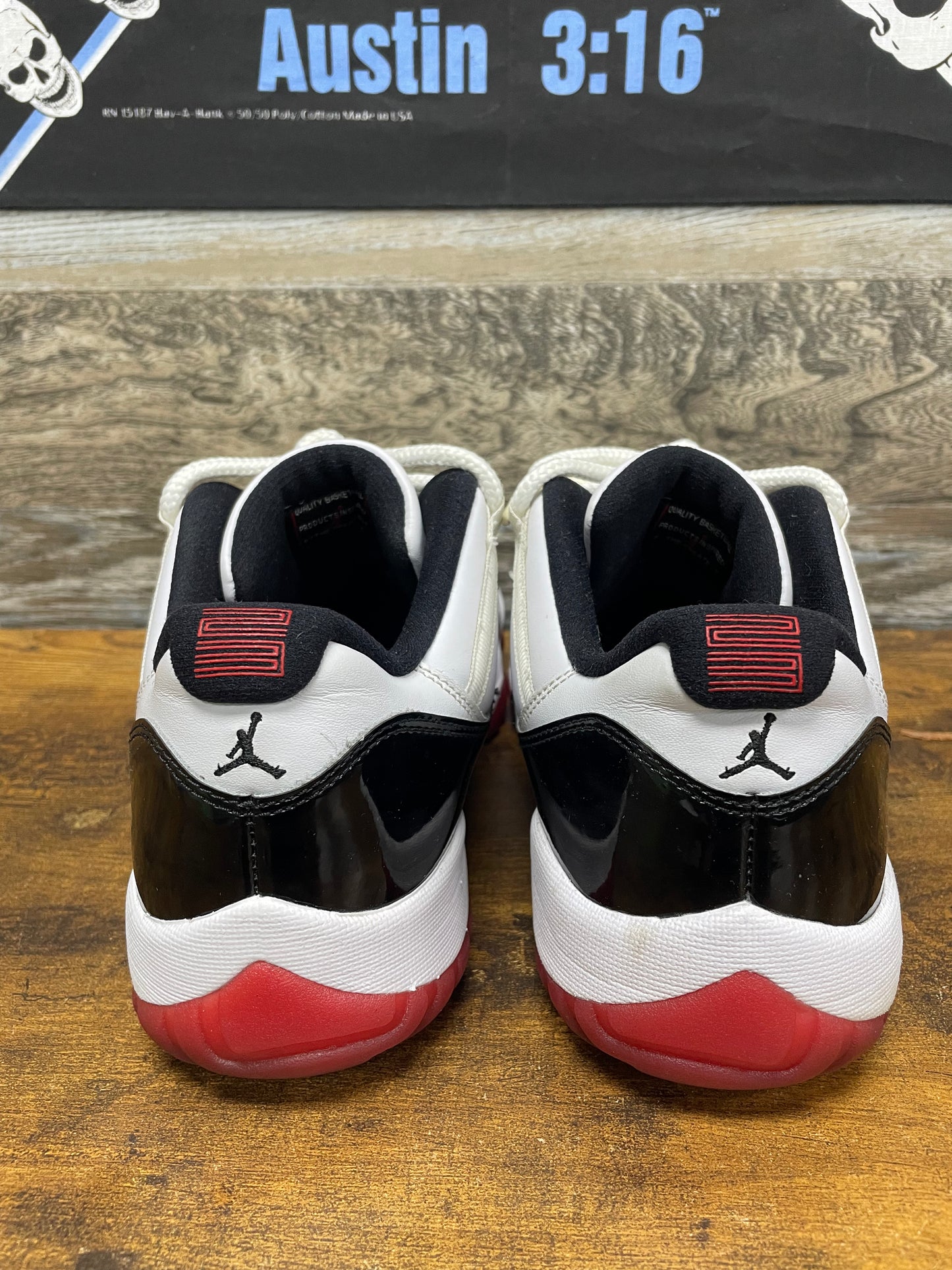 9.5-Air Jordan 11 Low Concord Bred