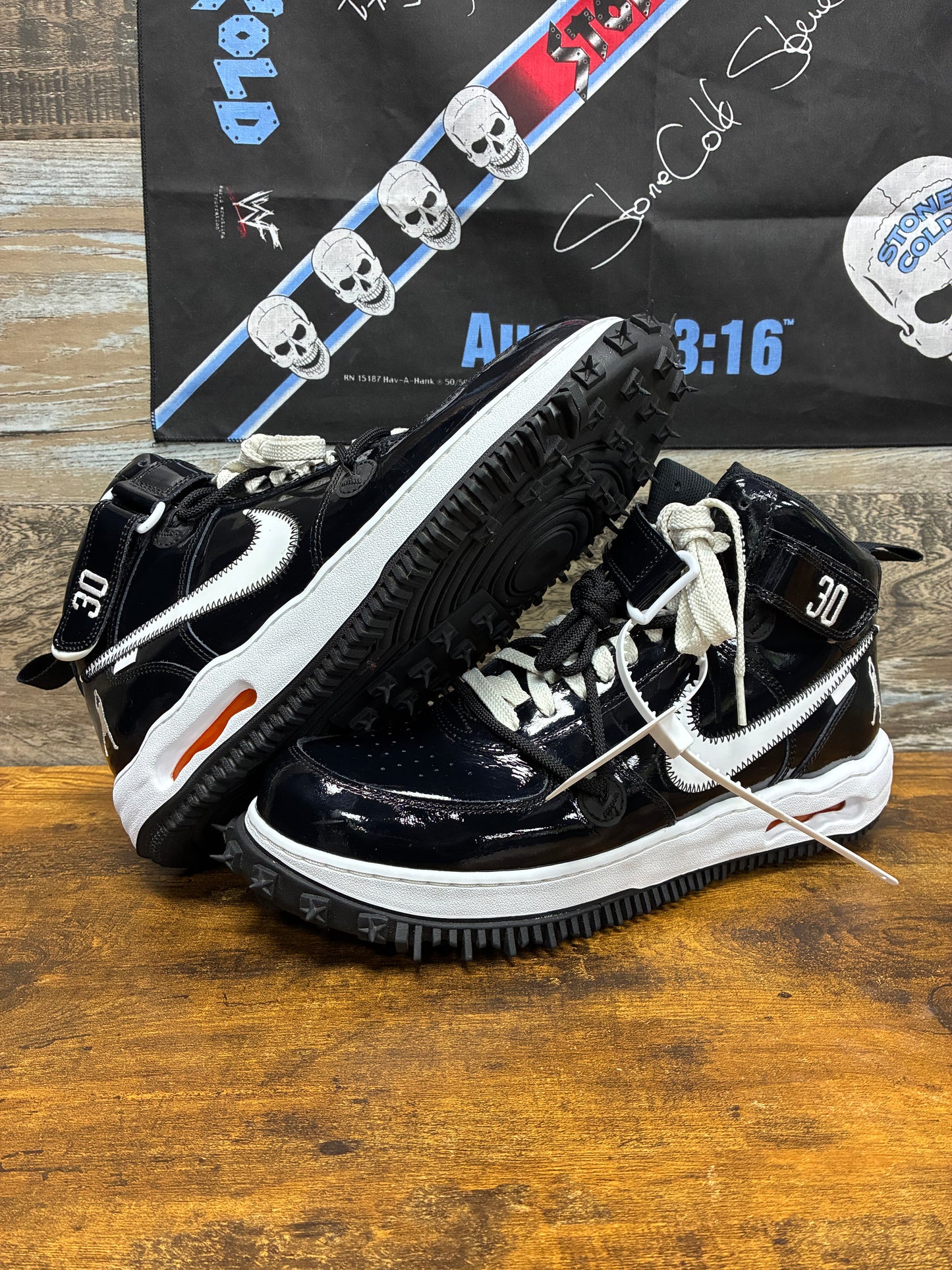12- Nike X Off-White Air Force 1 Mid Sheed