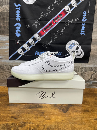 Nike Book 1 The Nightmare Before Christmas 13