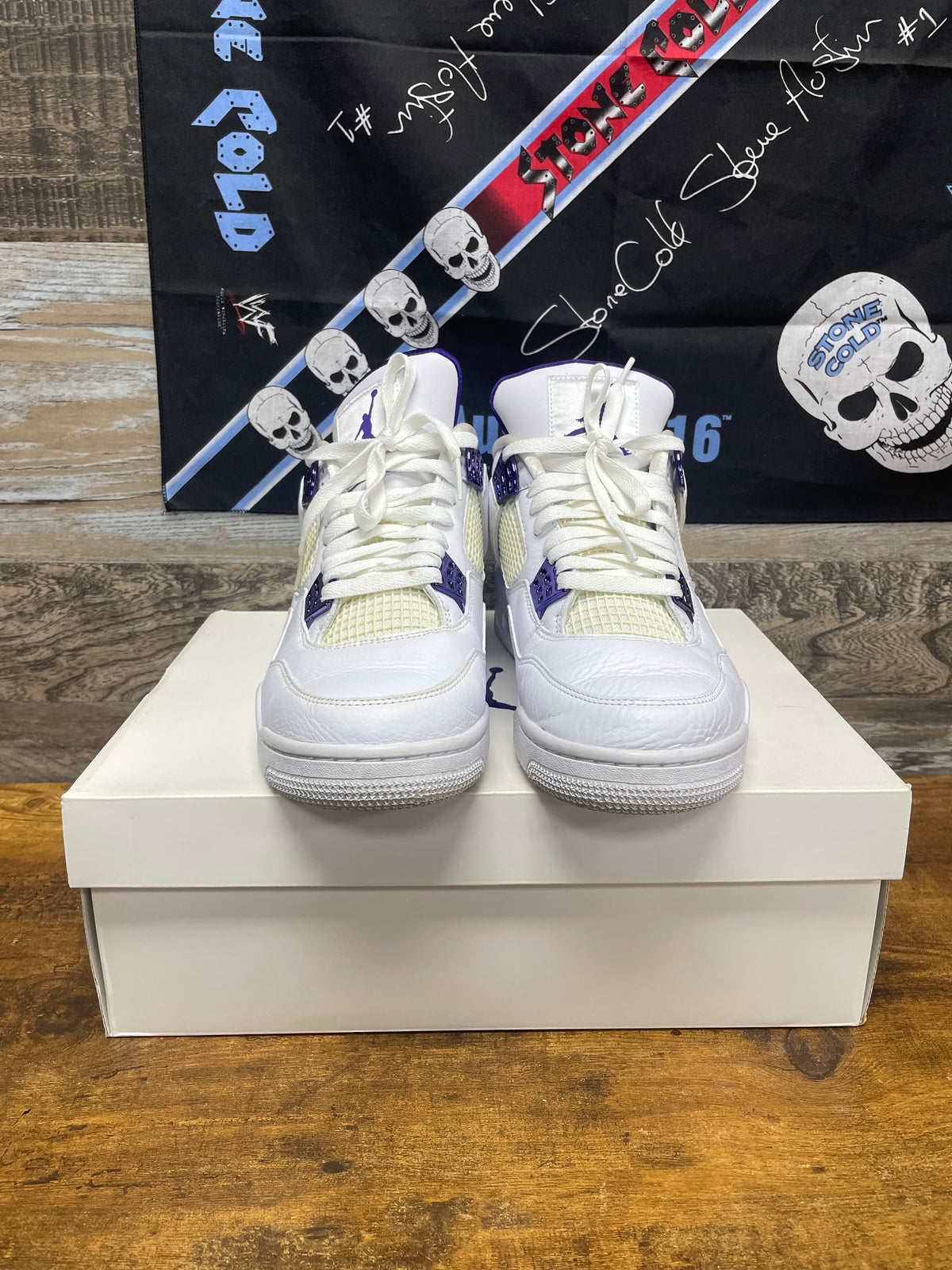 Air Jordan 4 Retro Metallic Purple 10.5