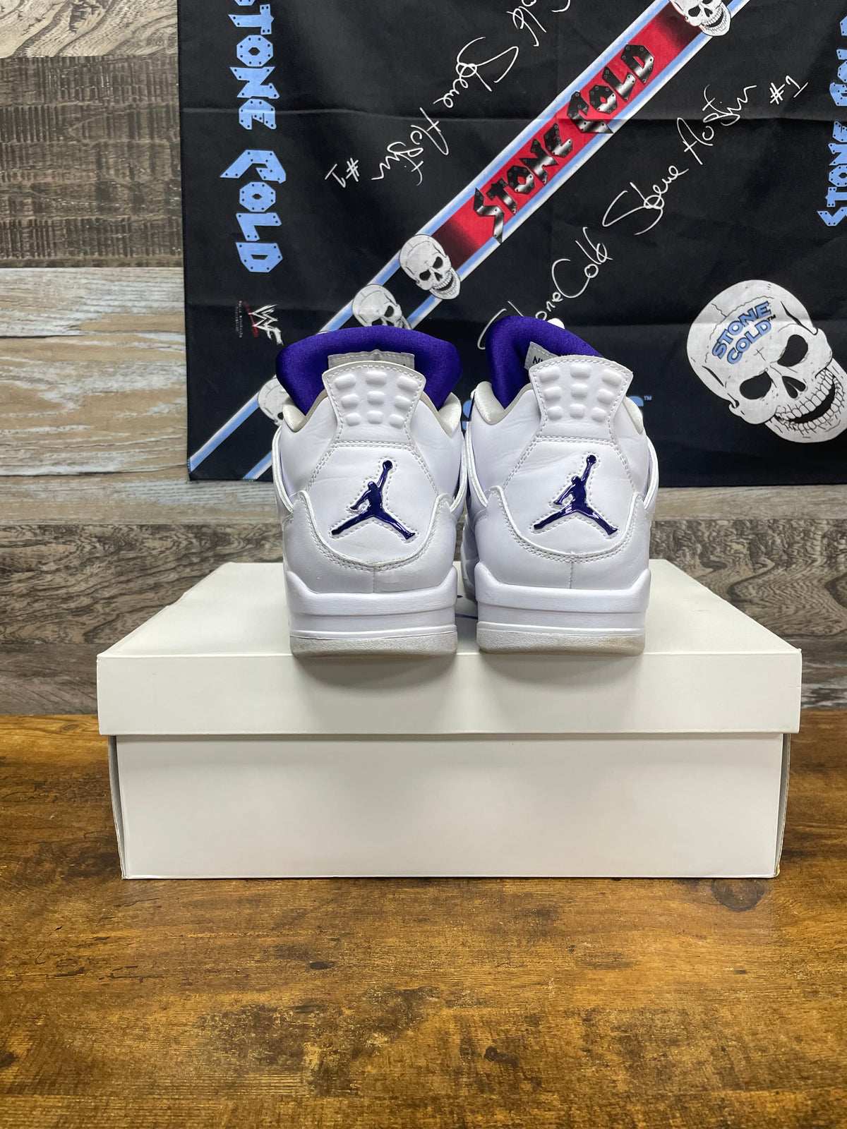 Air Jordan 4 Retro Metallic Purple 10.5
