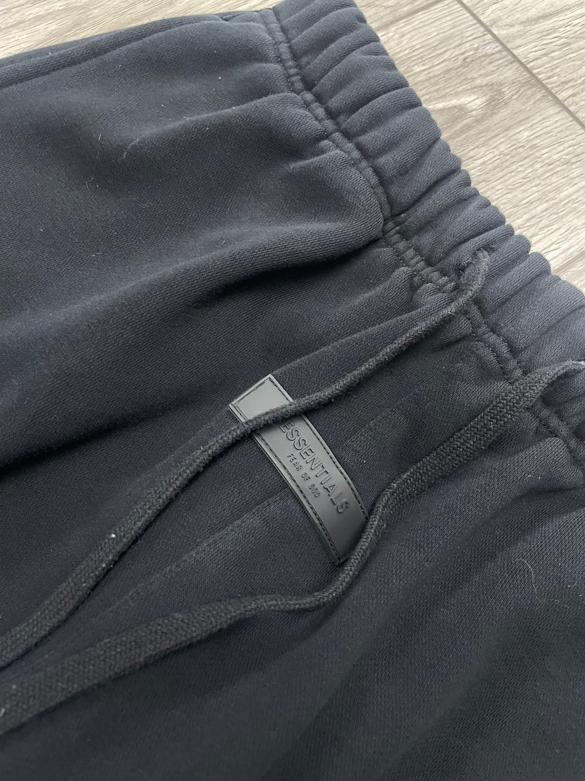 L - Fear Of God Essentials Black Relaxed Fleece Sweatpants
