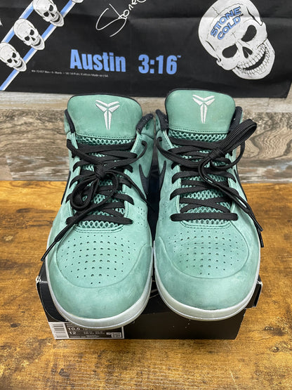 10.5 - Nike Zoom Kobe 4 Protro Girl Dad